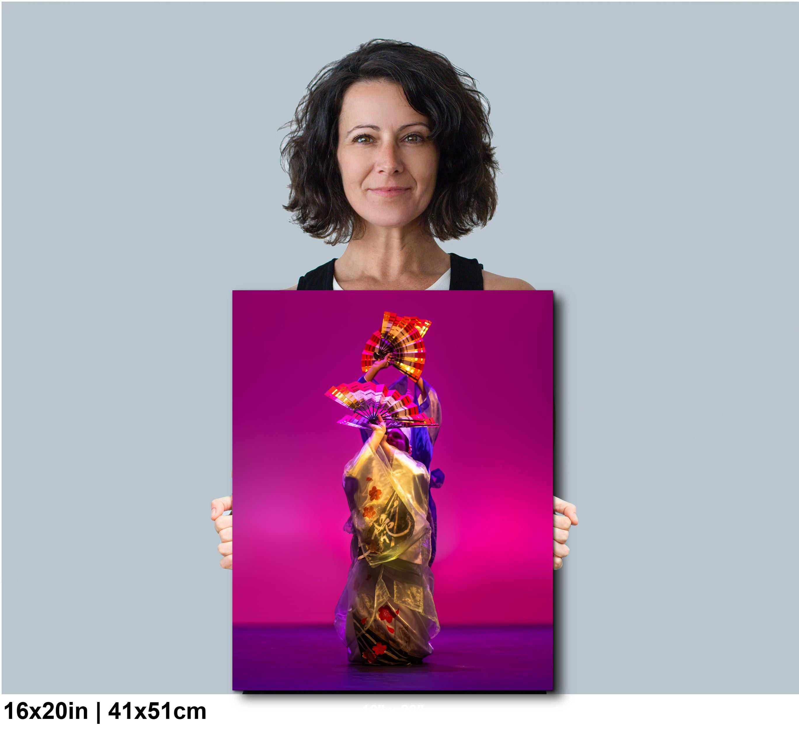 Taiko Odori Fan Dance – Japanese Stage Performance Photography Print | Vibrant Wall Art