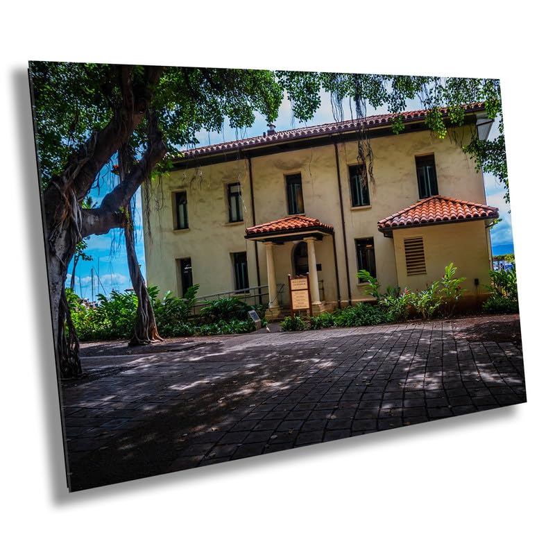 Old Lahaina Courthouse Print: Black and White Maui Wall Art
