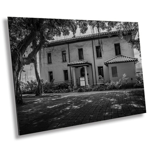 Lahaina Courthouse Wall Art - Historic Maui Landscape Decor | Ready to Hang Canvas Print