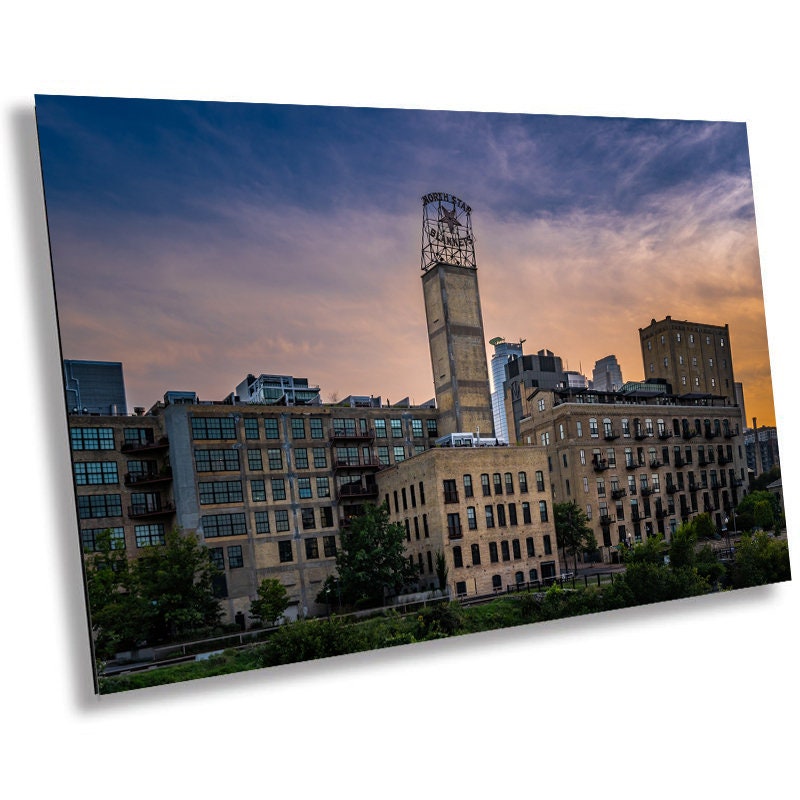 Minneapolis North Star Blankets Sign: Cityscape Photography Wall Art
