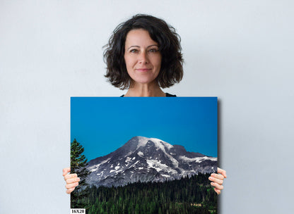 Peak Perfection: Mount Rainier Snowcapped Mountain Wall Art National Park
