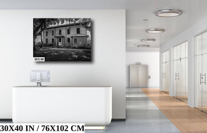 Lahaina Courthouse Wall Art - Historic Maui Landscape Decor | Ready to Hang Canvas Print