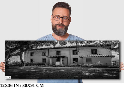 Lahaina Courthouse Wall Art - Historic Maui Landscape Decor | Ready to Hang Canvas Print